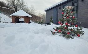 DomEK Obok Rzeki